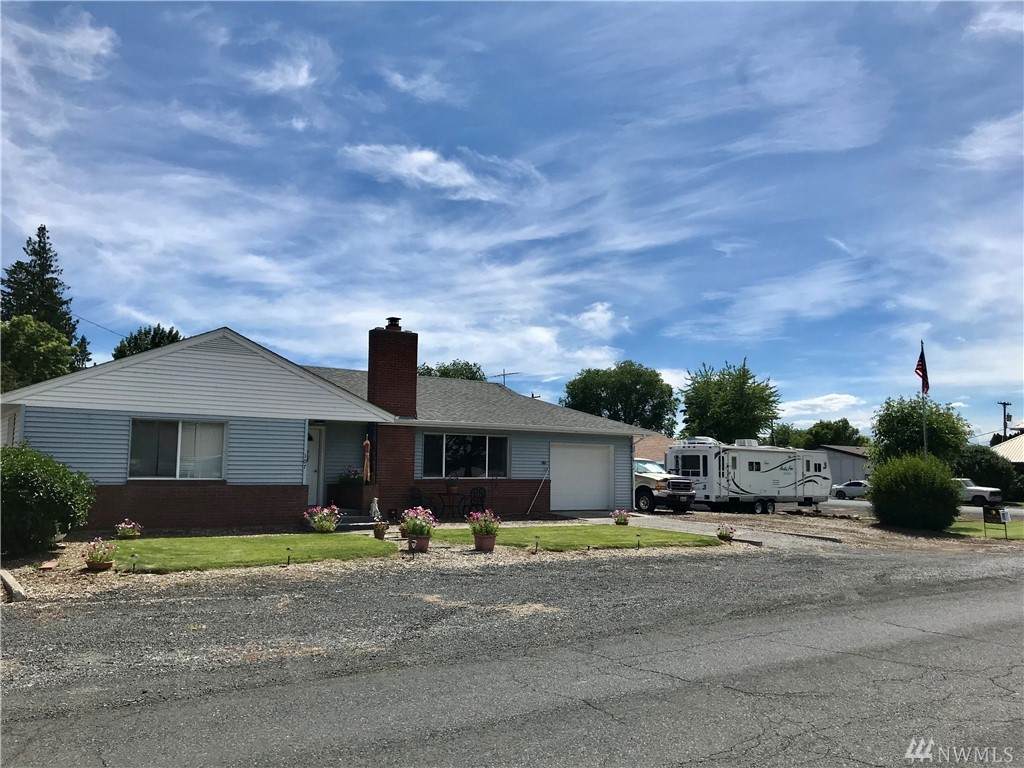 107 Walnut Street - Photo 1