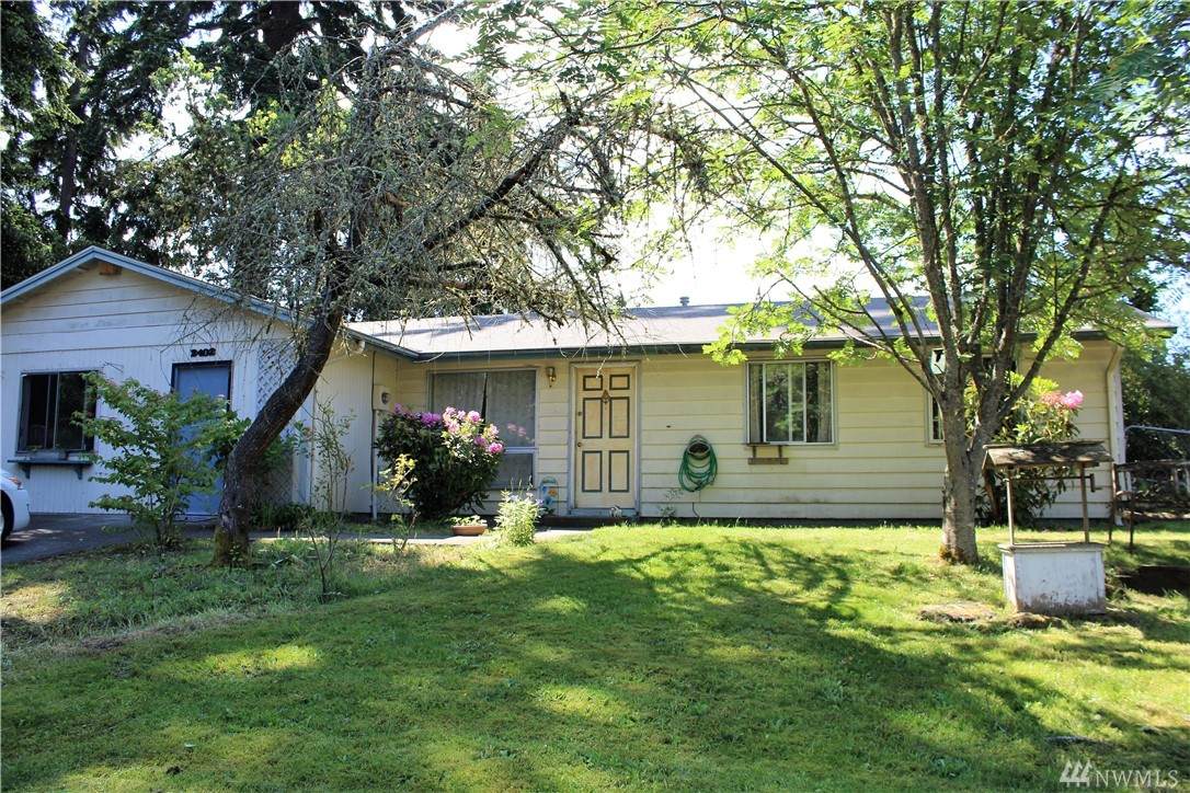 2402 Oak Drive - Photo 1