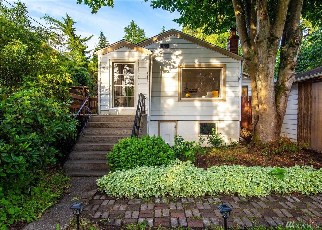 9546 46th Ave - Photo 1