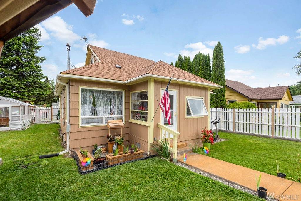 301 Madison Street - Photo 1