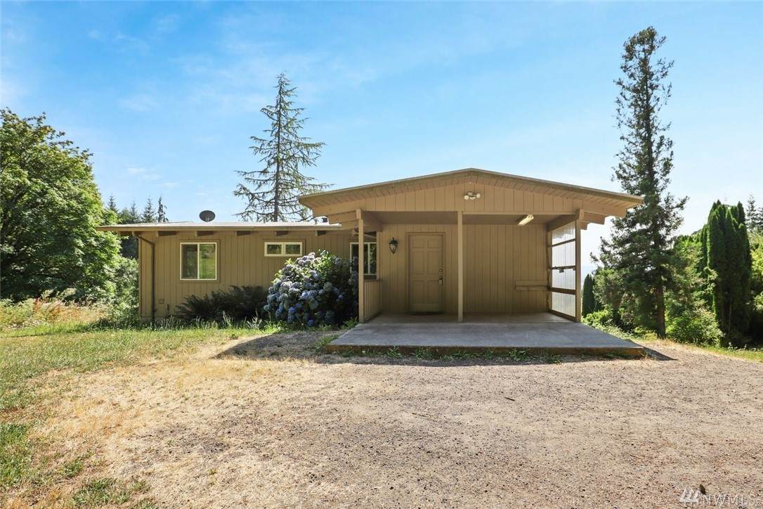 37215 Hillis Hill Rd - Photo 1