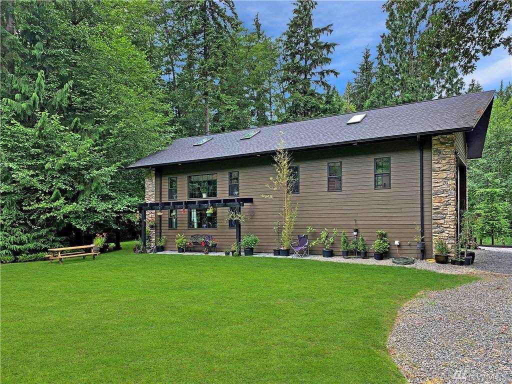 200 Shamrock Road - Photo 1