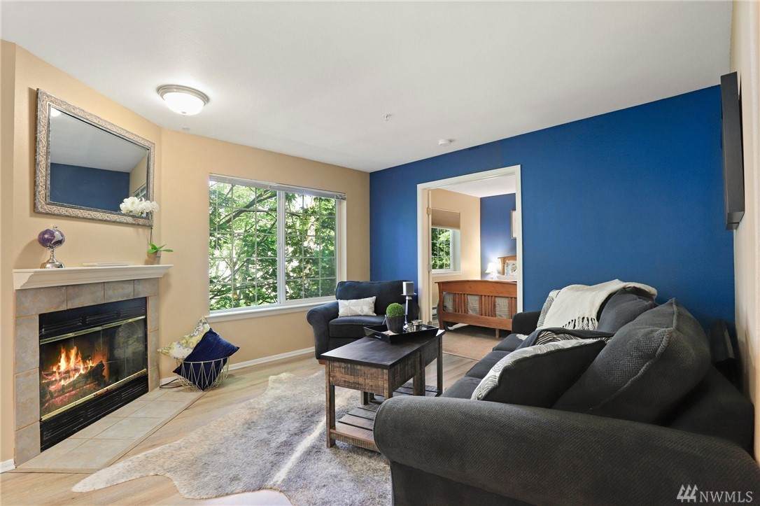 18505 Newport Way - Photo 1