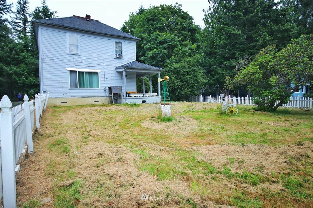 607 Sylvia Street - Photo 1