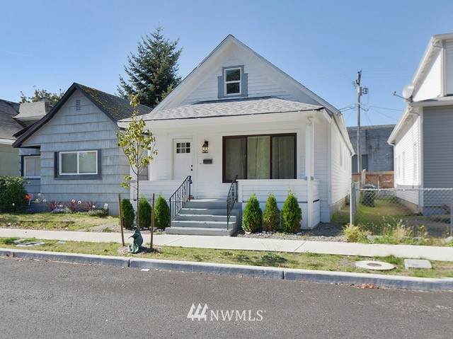 5034 Puget Sound Avenue - Photo 1