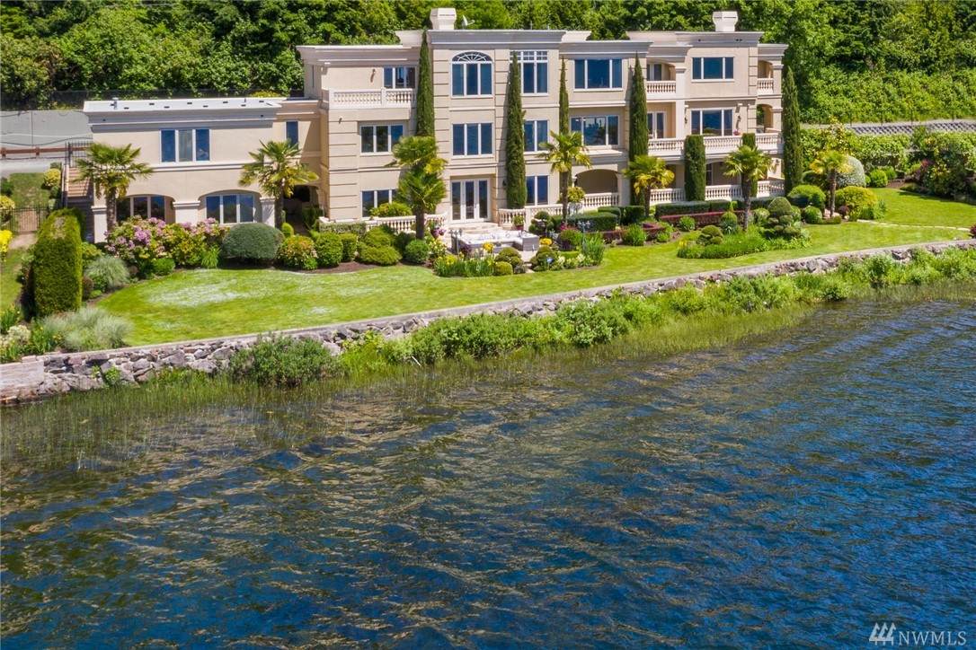 3867 Lake Sammamish Pkwy - Photo 1