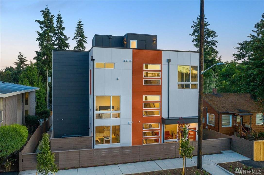 3029 120th Street - Photo 1