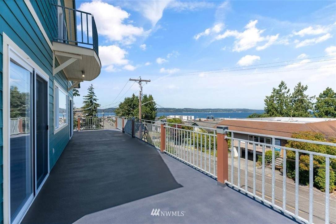 829 2nd Street - Photo 1