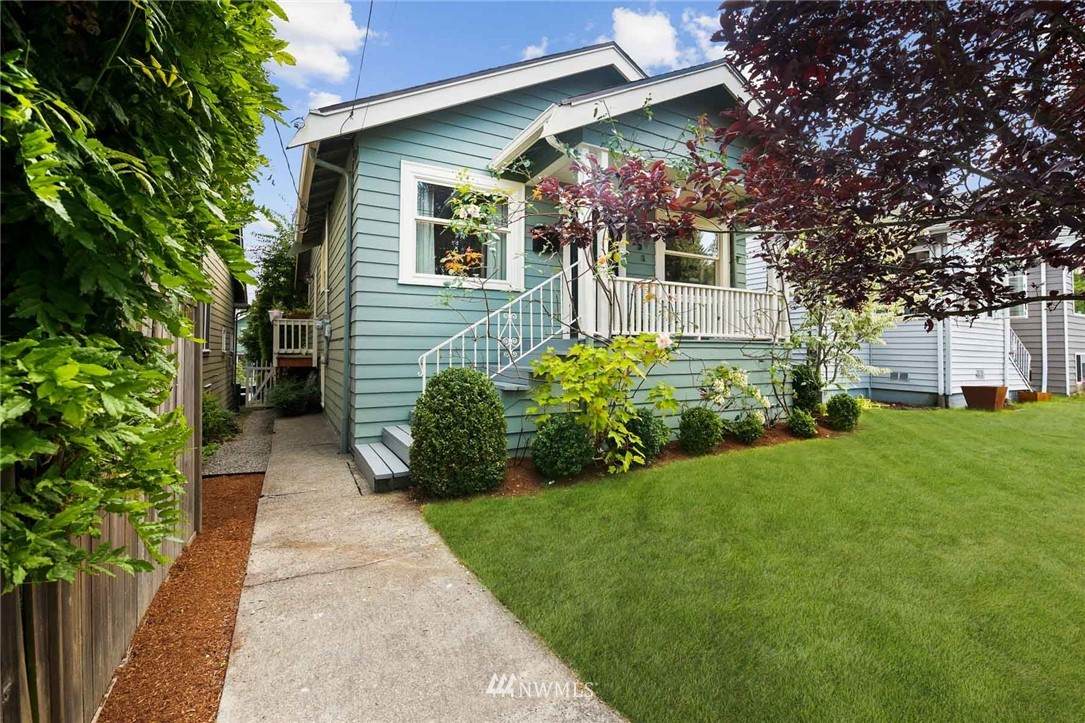 731 80th Street - Photo 1