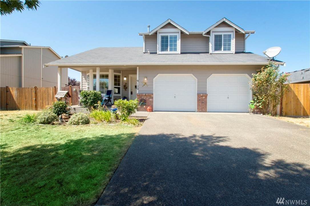9129 Mountain Sunrise Street - Photo 1
