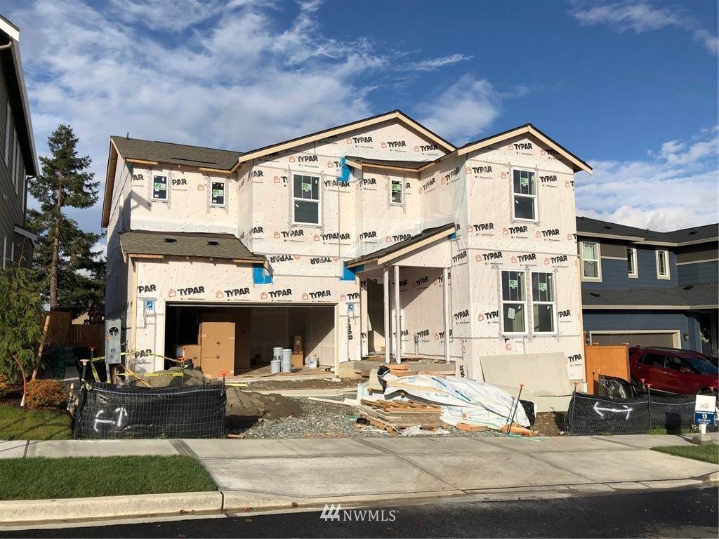 5674 302nd Street - Photo 1
