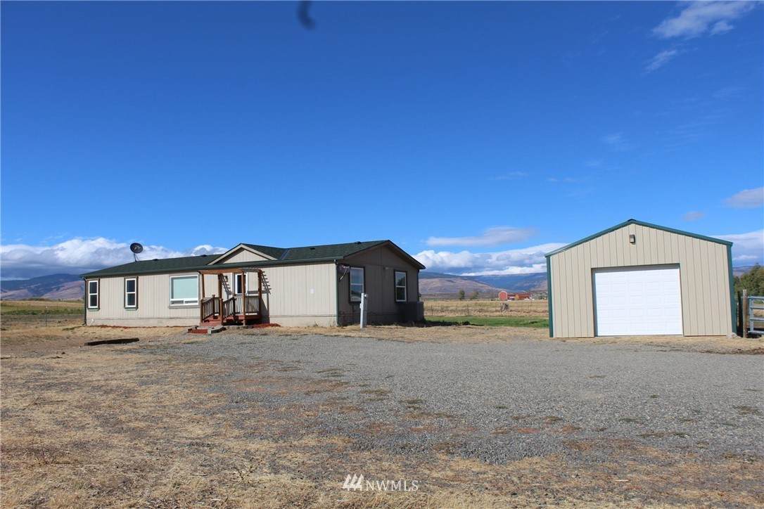 635 Tipton Road - Photo 1