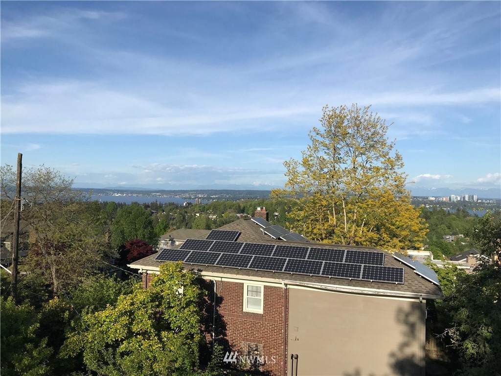 616 23rd Avenue - Photo 1
