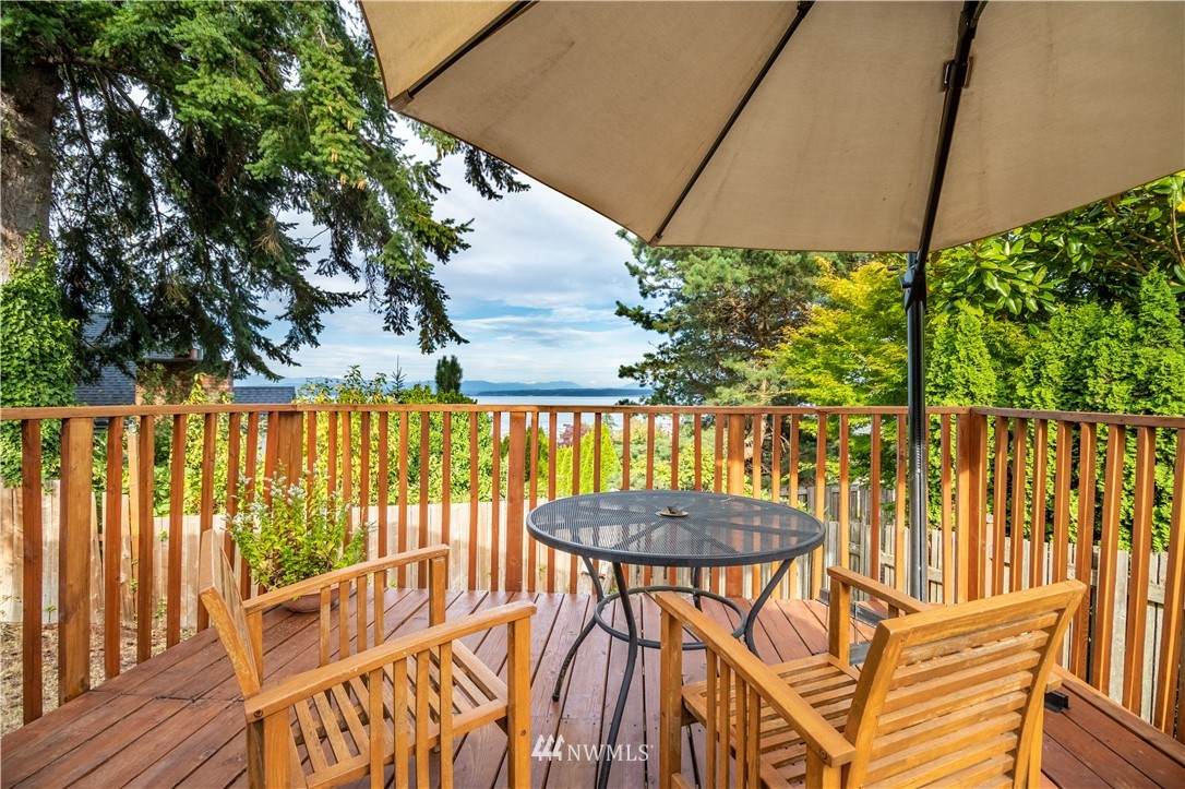 1389 Camano Drive - Photo 1