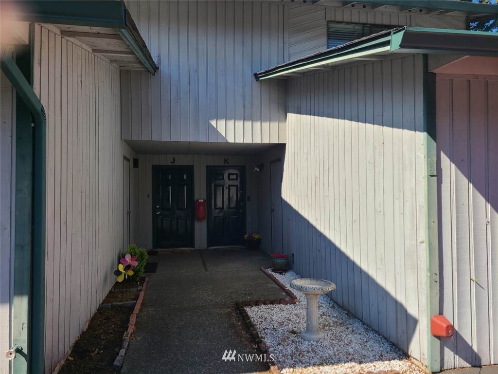 4008 158th Street - Photo 1