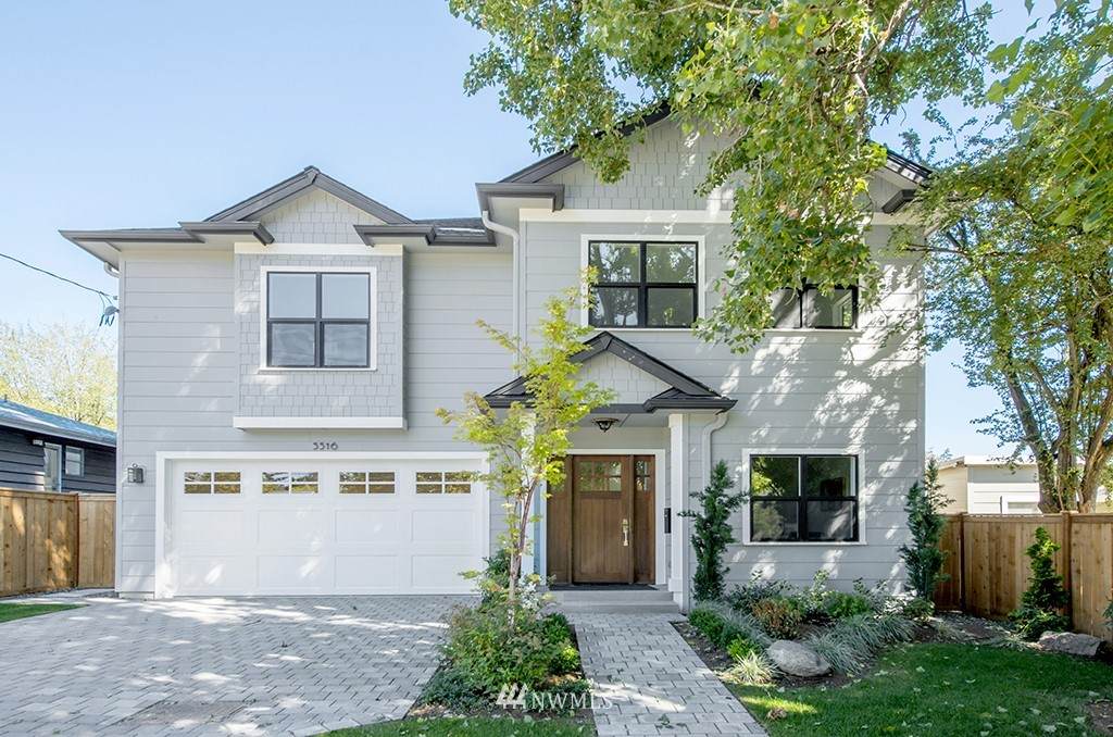5516 27th Avenue - Photo 1