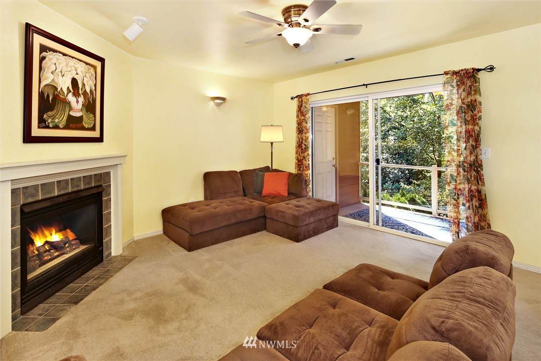 2010 Superior Street - Photo 1