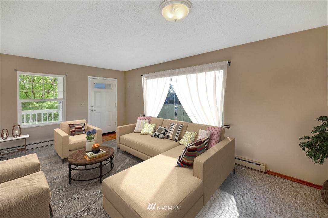 1007 Moody Street - Photo 1