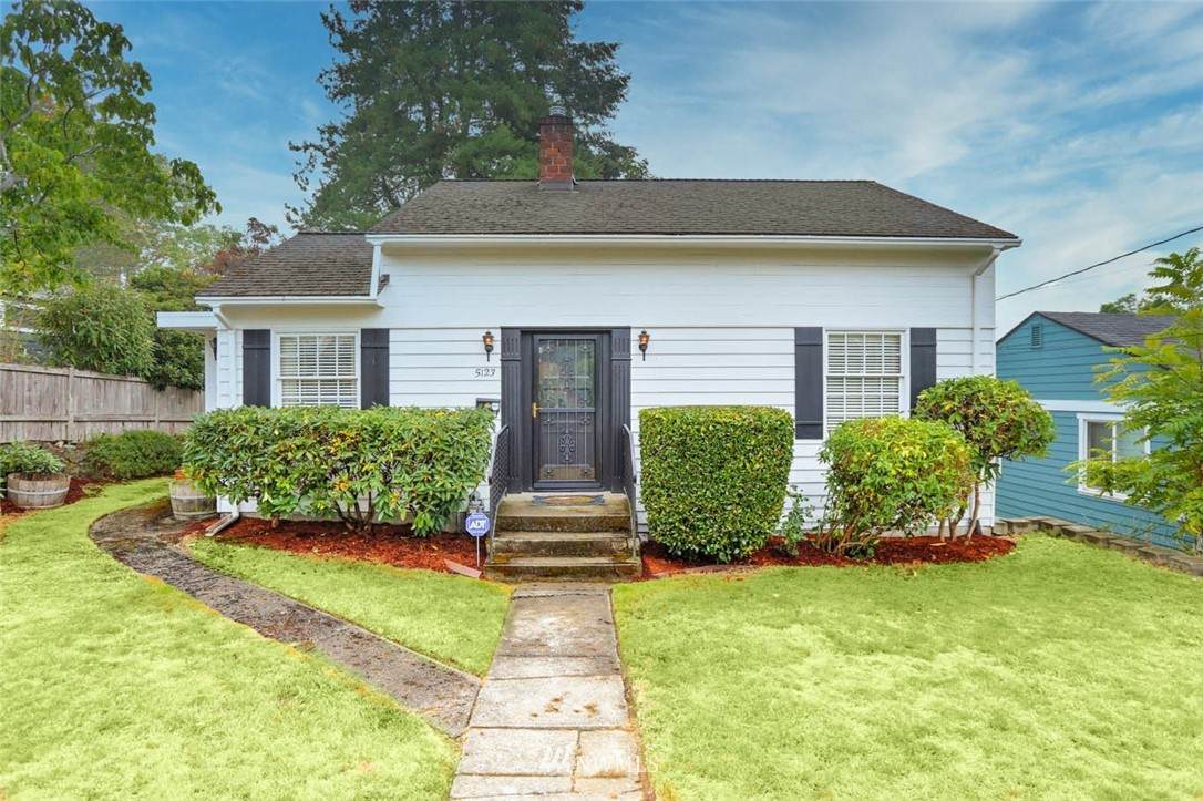 5123 Holly Street - Photo 1