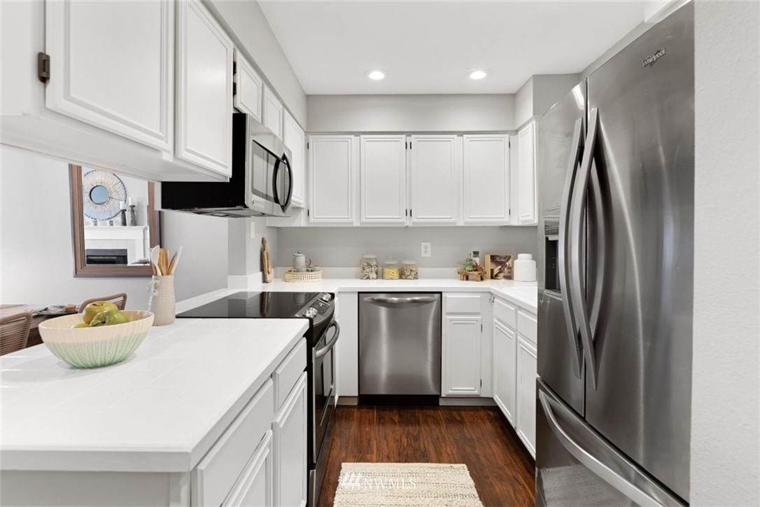 2640 118th Avenue - Photo 1