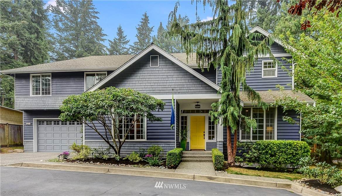 7244 150th Street - Photo 1