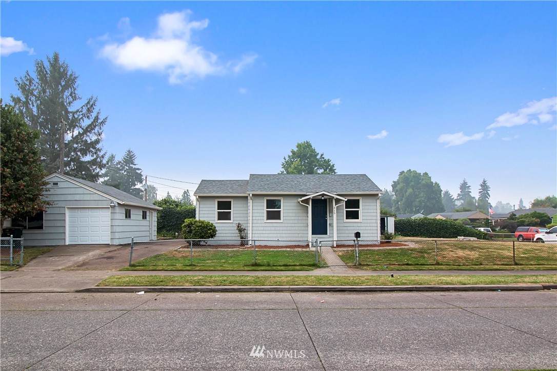 315 30th Avenue - Photo 1