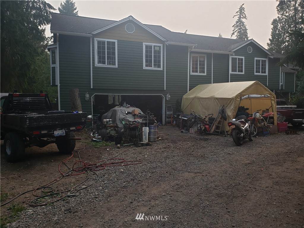 9018 Ohop Valley Road - Photo 1