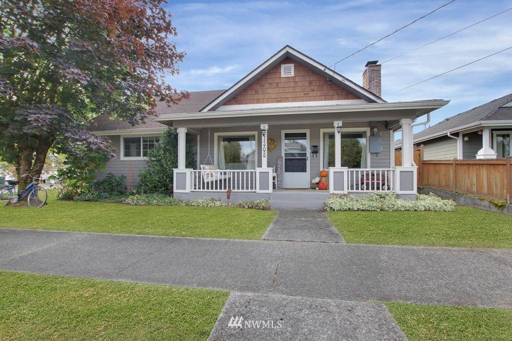 1308 Davis Avenue - Photo 1