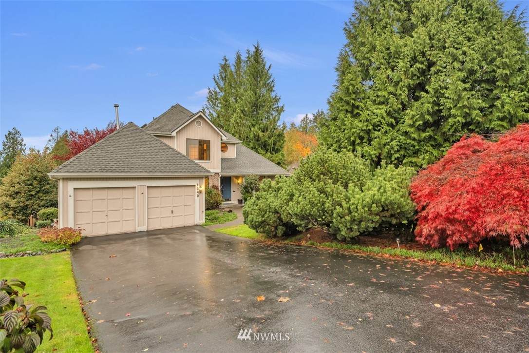 1040 Inneswood Drive - Photo 1