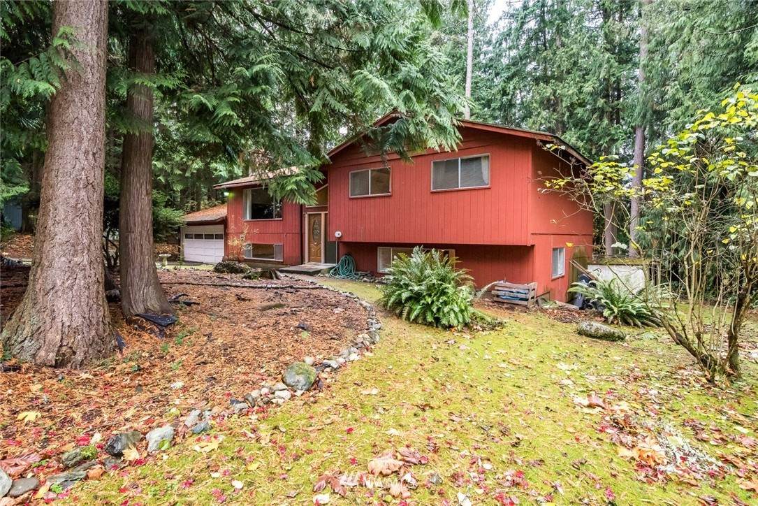 701 Comanche Drive - Photo 1