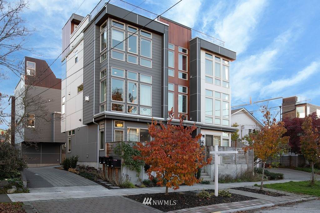 2229 60th Street - Photo 1