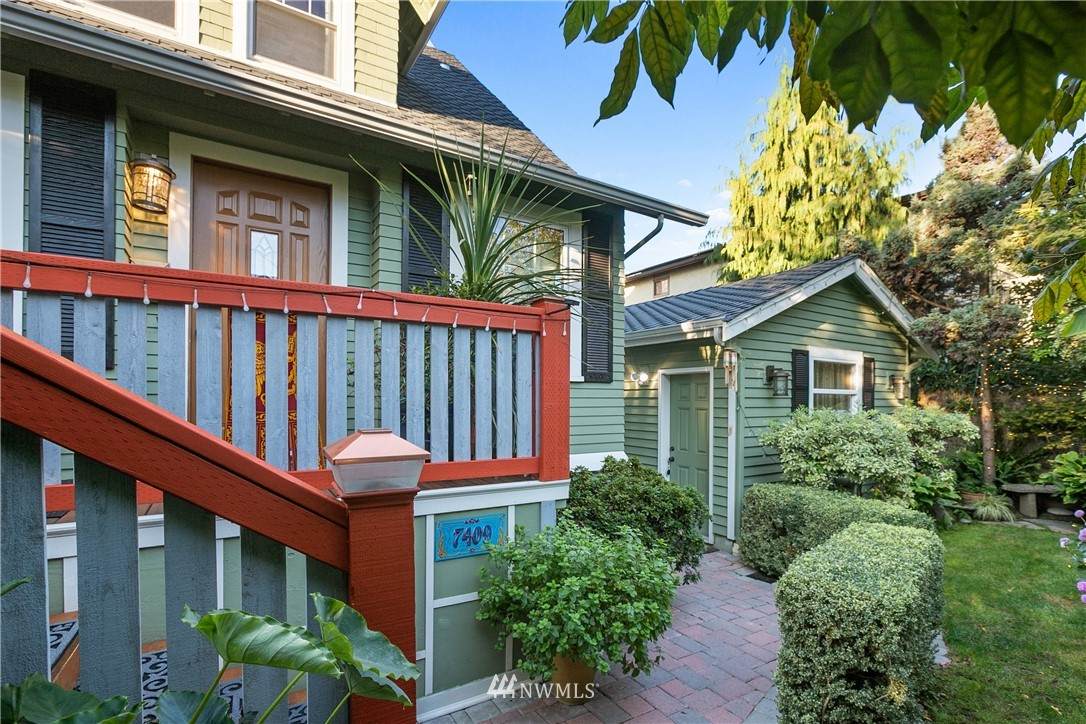 7409 Woodlawn Avenue - Photo 1