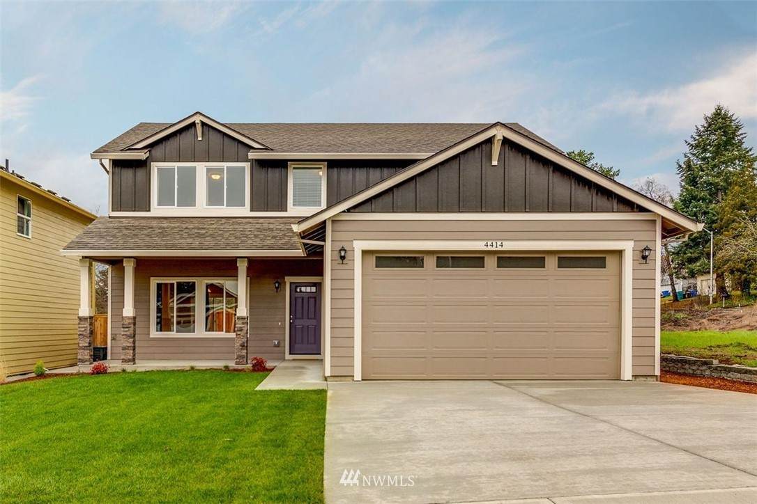 2818 L Street - Photo 1