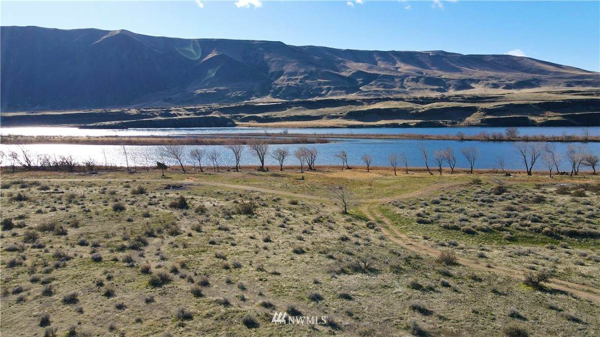 16004 Highway 243 - Photo 1
