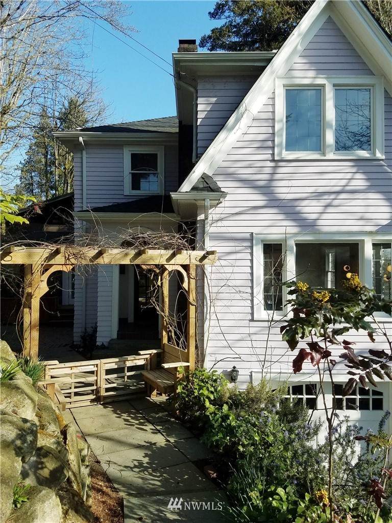 2238 Crescent Drive - Photo 1