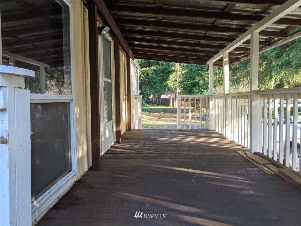 12109 Collins Street - Photo 1