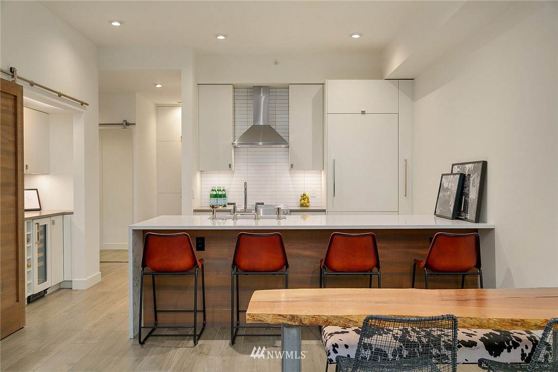 2030 Western Avenue - Photo 1