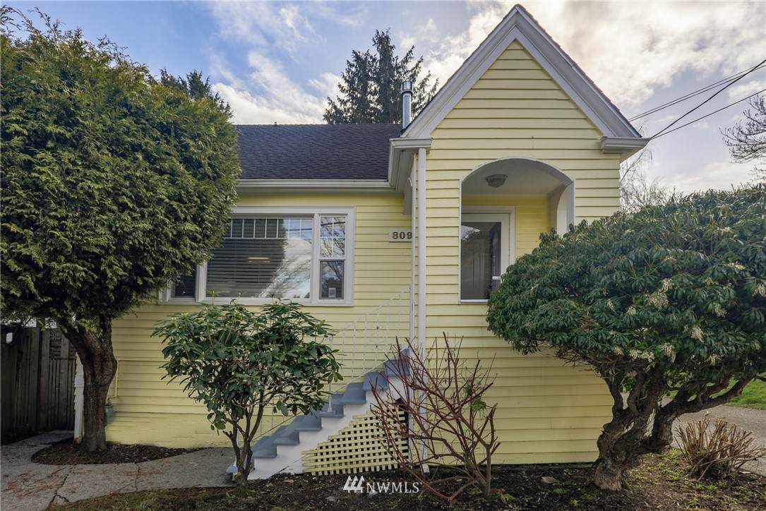 809 77th Street - Photo 1