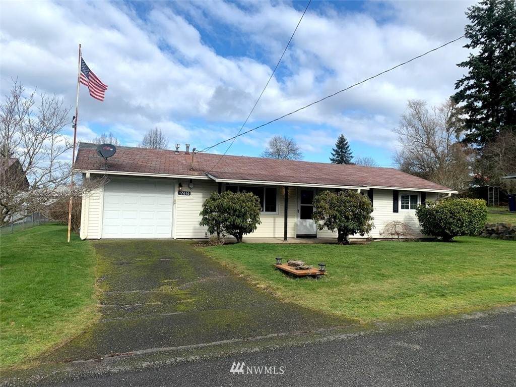 12616 169th Street - Photo 1