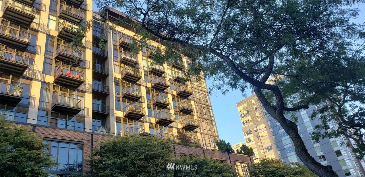 2720 3rd Avenue - Photo 1