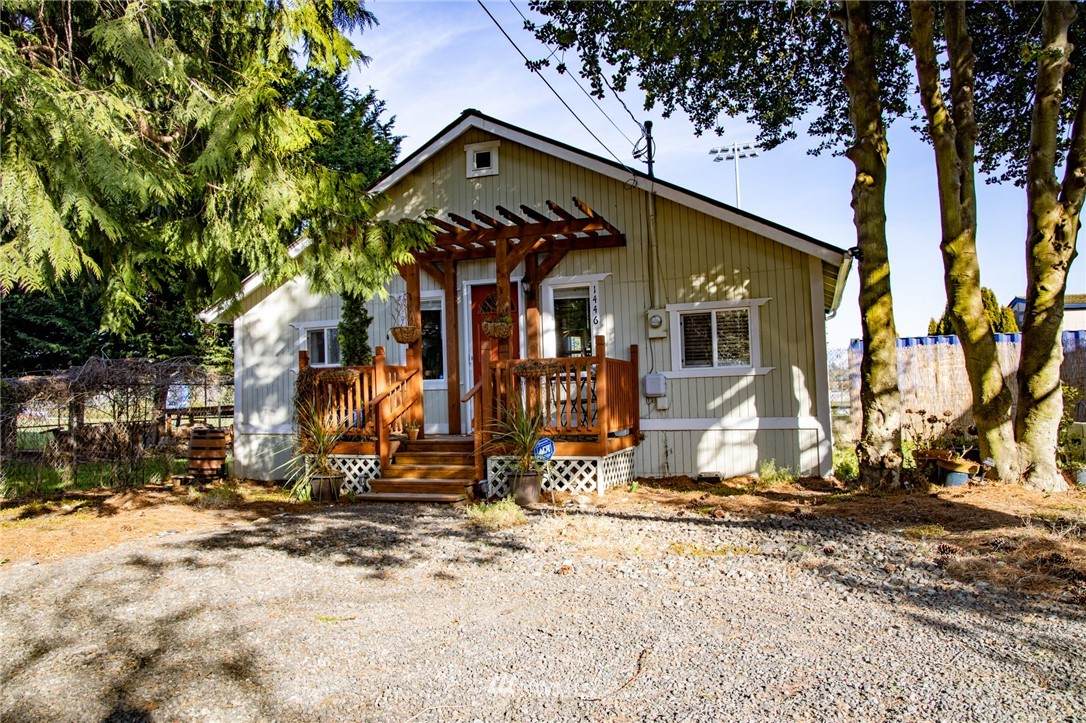 1446 15th Street - Photo 1