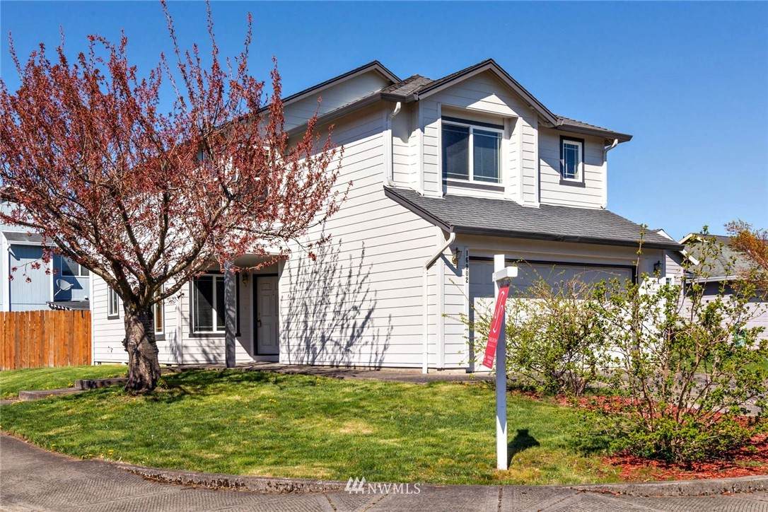 16902 5th Street - Photo 1
