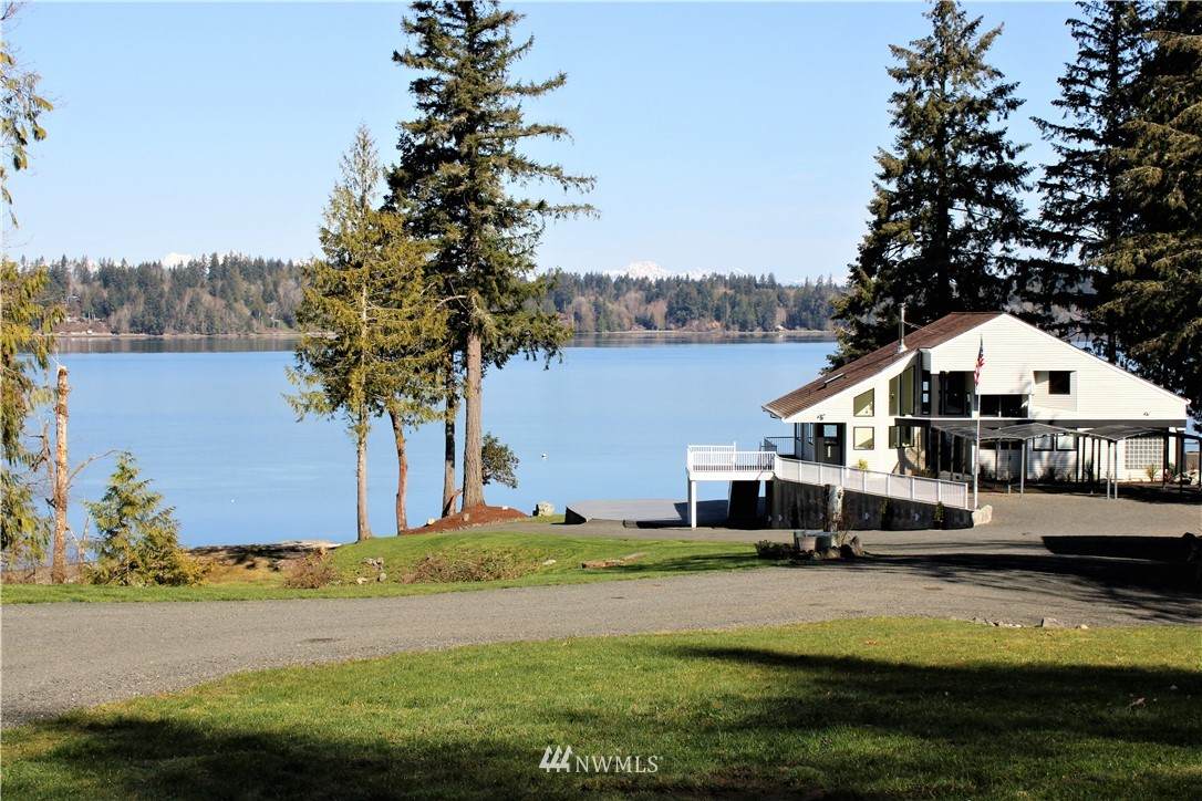 5236 78th Avenue - Photo 1