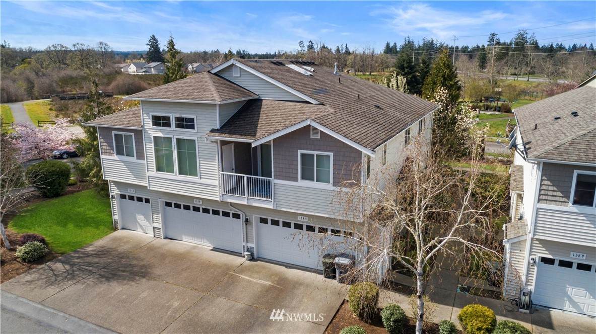 1385 Hudson Street - Photo 1