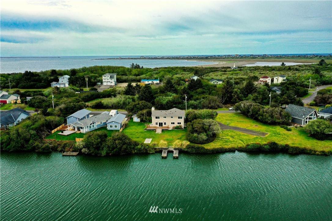 156 Seabreeze Loop - Photo 1