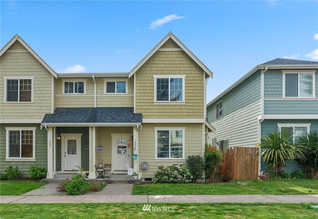 1625 Amethyst Street - Photo 1