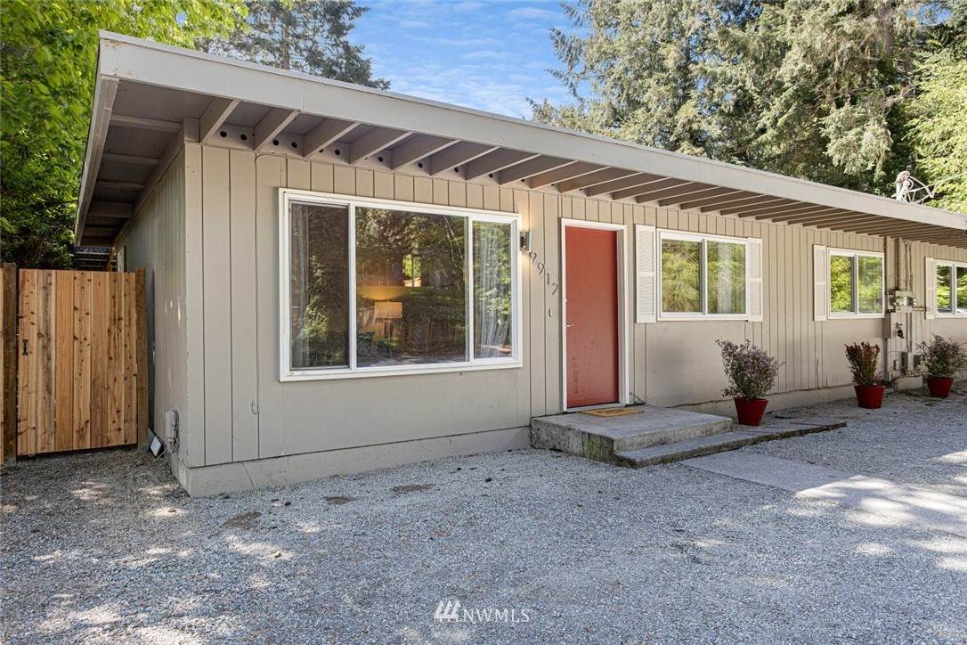 9912 112th Street - Photo 1