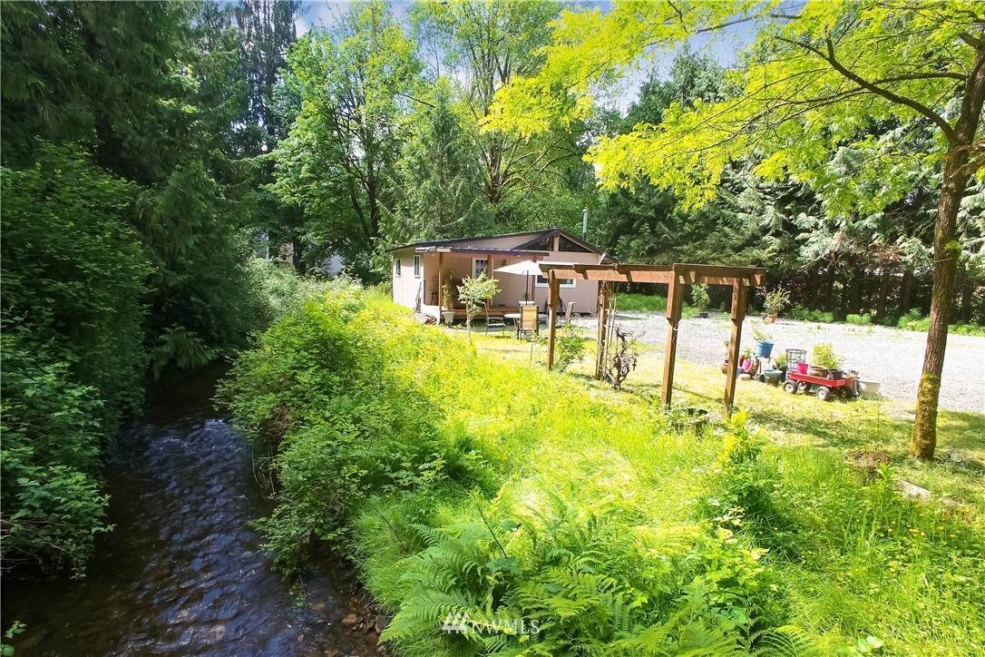 22923 River Drive - Photo 1