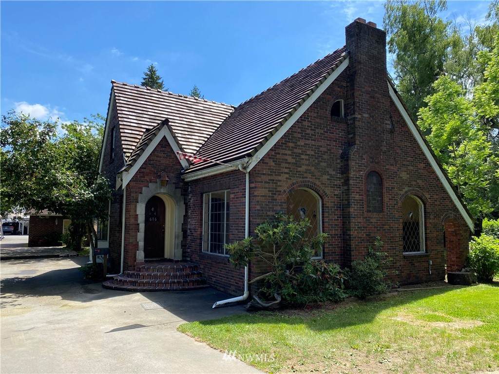 616 Main Street - Photo 1