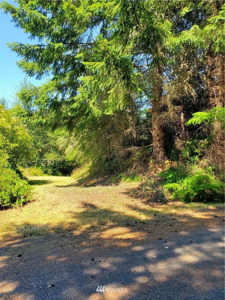 9999 Fernridge Lane - Photo 1